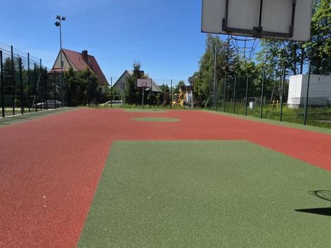 Modernizacja kompleksu sportowego w Brzeznej