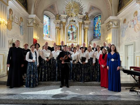 Bracia w pokorze – wyjątkowy koncert w Podegrodziu